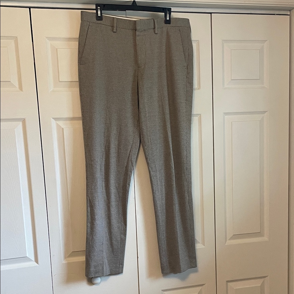 Express Men's Classic Tan Dress Pants